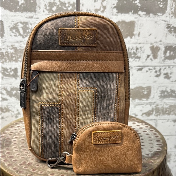 Wrangler Handbags - Wrangler Brown and Tan Women’s Bag Set